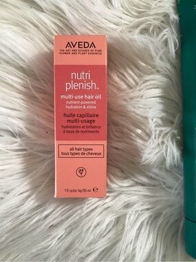 AVEDA Nutriplenish Multi-Use Hair Oil - Coral Pink Packaging
